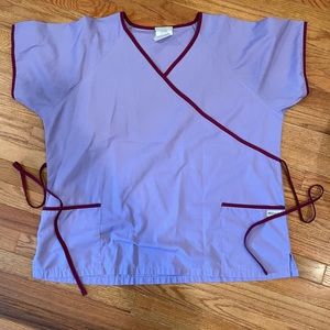 U/A Scrub top 2XL
